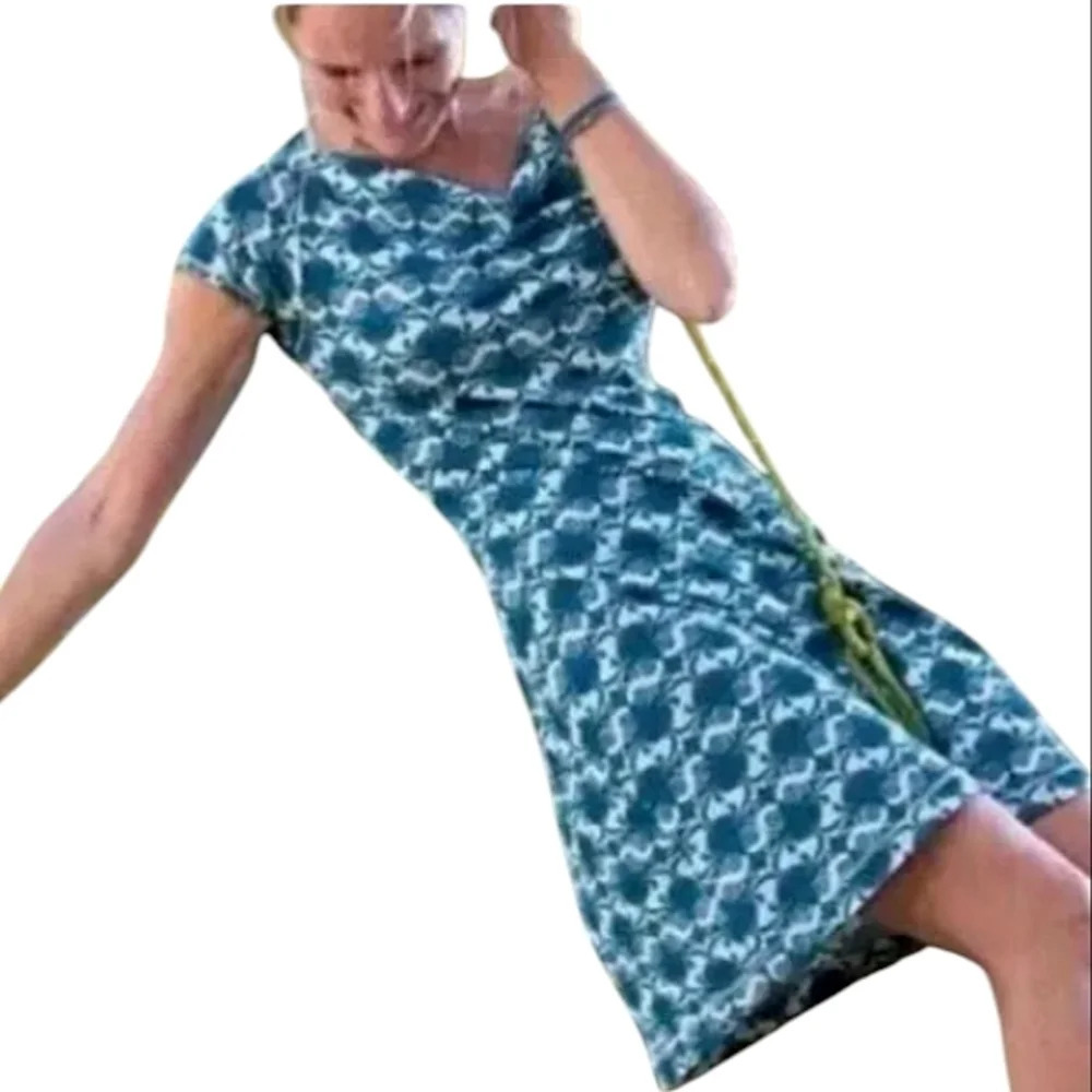 Title Nine Majestic Geometric Print Cowl Neck Athleisure Dress Size Small